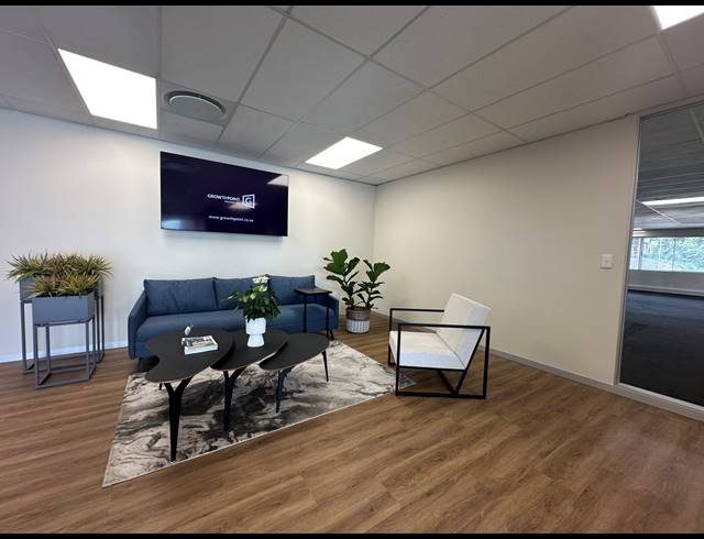 1,202.90M² OFFICE TO LET IN WOODMEAD